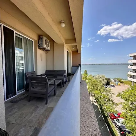 Sianna Apartament *